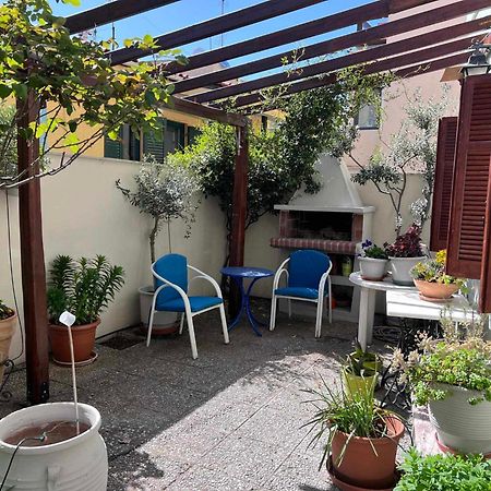 테살로니키 Retro House With Garden In Anopoli 빌라 외부 사진